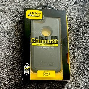 OtterBox Commuter Series Case for iPhone 8/7 - Black